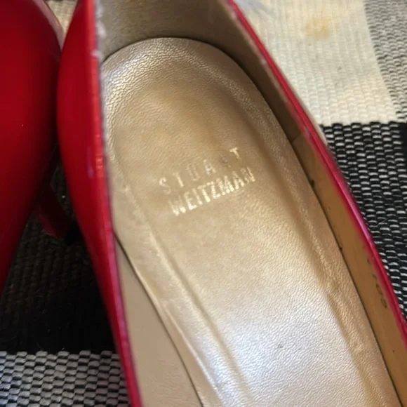 Stuart Weitzman Ruby Red Patent Leather Pumps Heels sz 8 - Picture 5 of 9